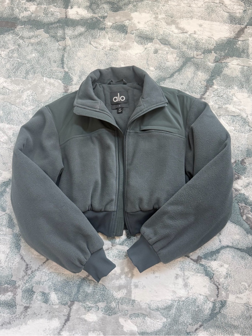 ALO Yoga Women's Dark Green Cropped Bomber Jacket - Picture 3 of 5